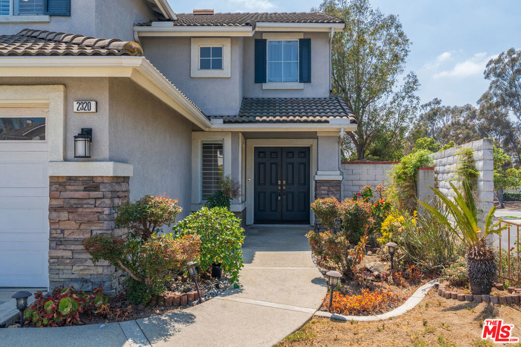 2320 Leggett Lane