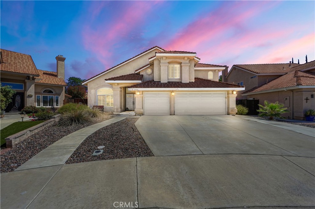 Charming 3-Bedroom Cul-de-Sac Home with Pool and Spa! The oversized primary bedroom includes a cozy dual-sided fireplace and a retreat area that could easily be converted into a 4th bedroom, office, or nursery.
This spacious home features a large open floor plan with plenty of living space and a
3-car garage. The kitchen boasts a generous island and ample cabinet storage, perfect for entertaining or everyday living.
Enjoy summer days in the private backyard with a built-in pool and spa. Located in a quiet cul-de-sac with easy access to the 15 freeway, this home offers both comfort and convenience.