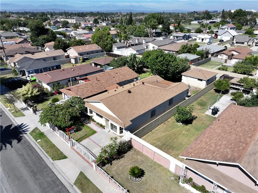 Artesia, California 90701, United States, 4 Bedrooms Bedrooms, ,2 BathroomsBathrooms,Residential,Active,160808