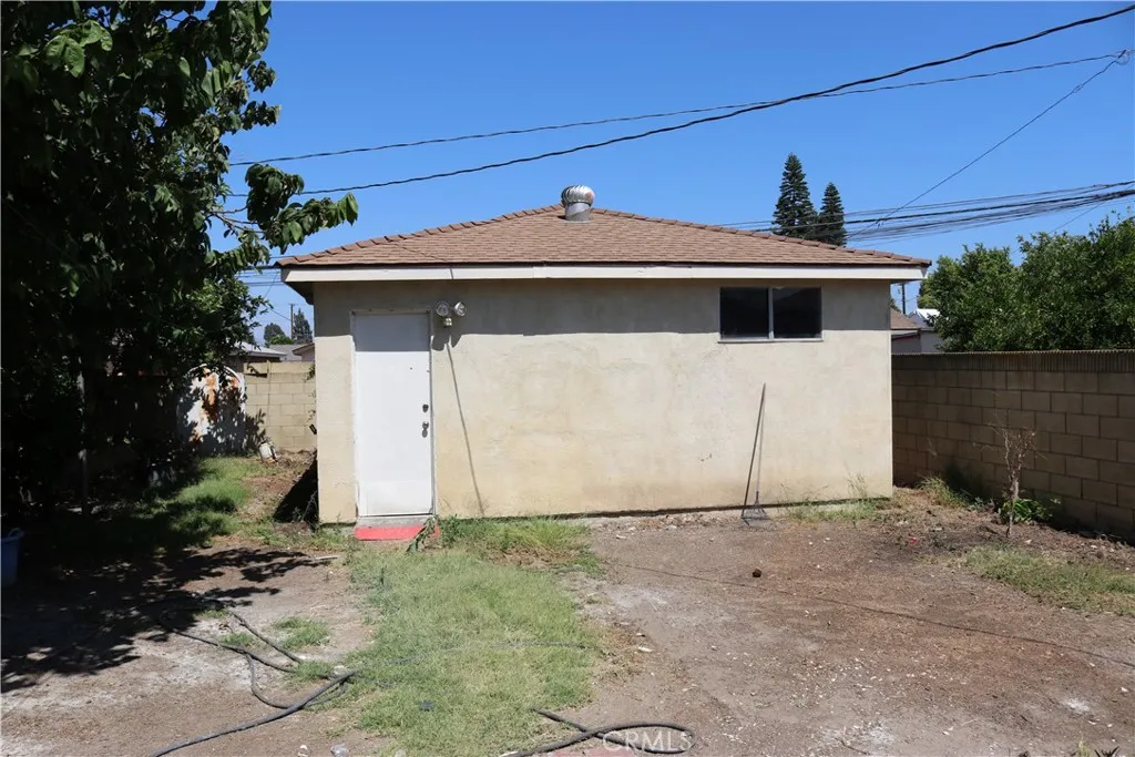 Artesia, California 90701, United States, 4 Bedrooms Bedrooms, ,2 BathroomsBathrooms,Residential,Active,160808