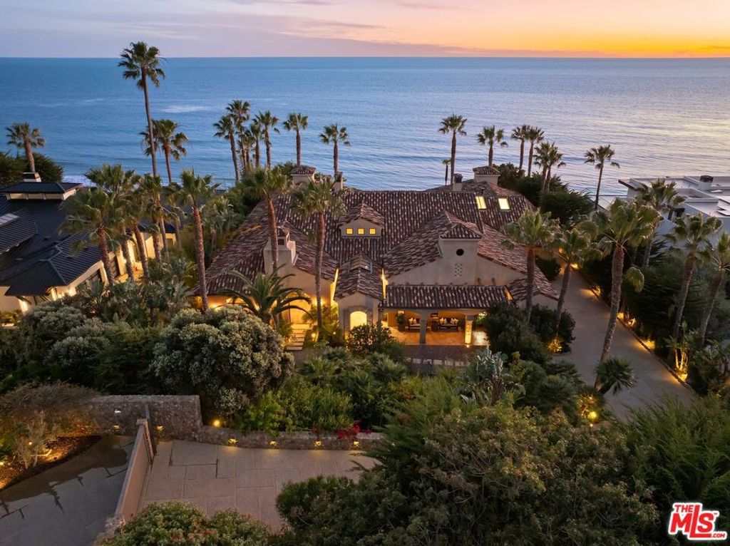 Photo of 11768 Ellice Street, Malibu, CA 90265 (MLS # 26669833)