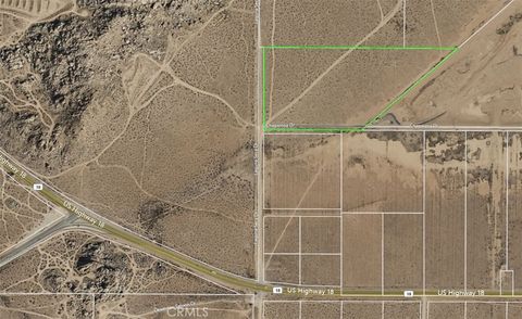 Photo of 3 Laguna Seca, Apple Valley, CA 92307 (MLS # HD26029799)