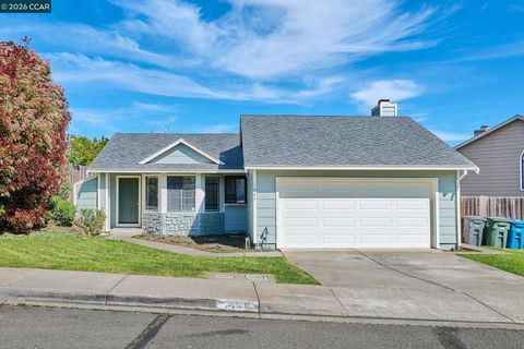 Photo of 449 Topsail Dr Dr, Vallejo, CA 94591 (MLS # 41127707)