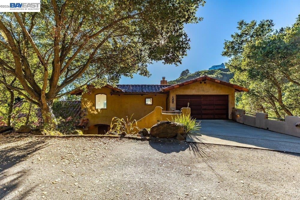 1302 Westview Dr DR, Berkeley CA 94705