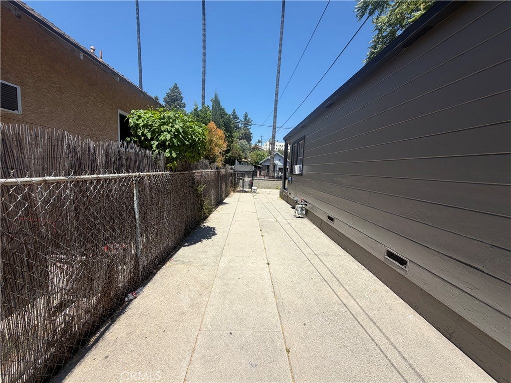 6236 6240 Arroyo Glen Street