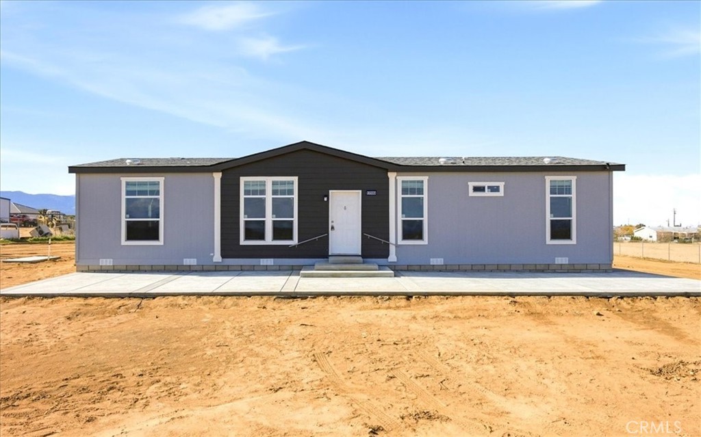 Photo 1 of 37 — 12594 Atsina Road, Phelan, CA 92371