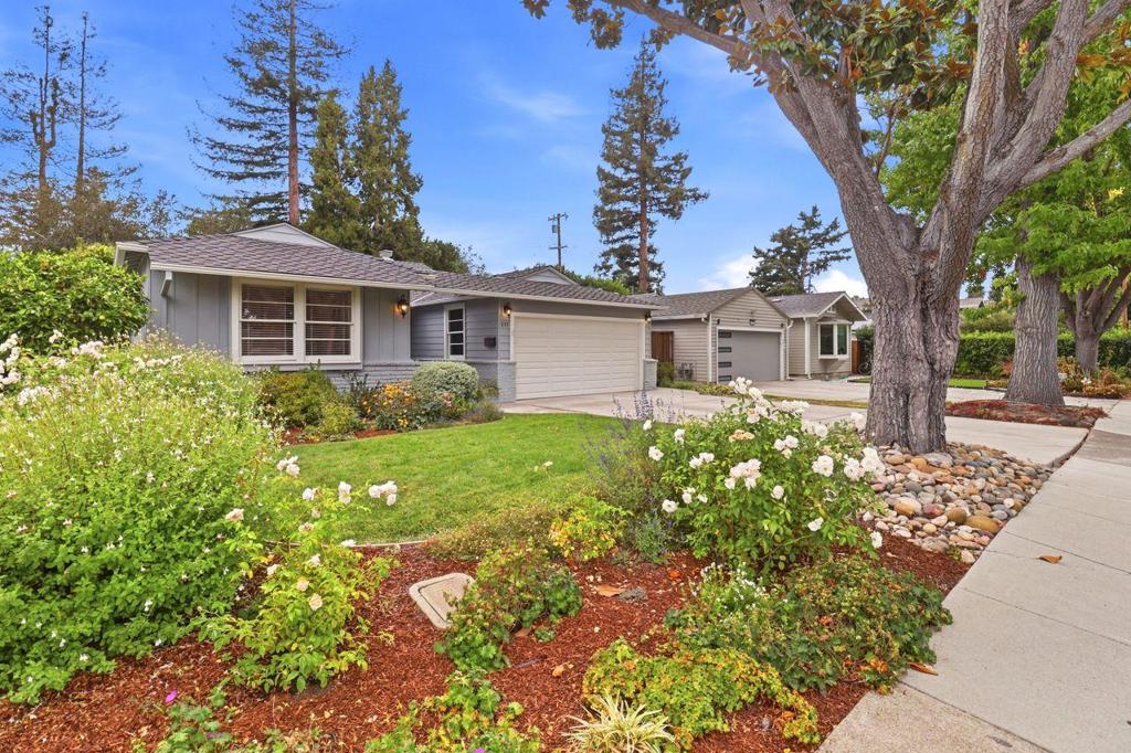 111 Hedge Road