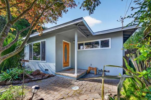 Photo of 1690 Harper Street, Santa Cruz, CA 95062 (MLS # ML82045856)