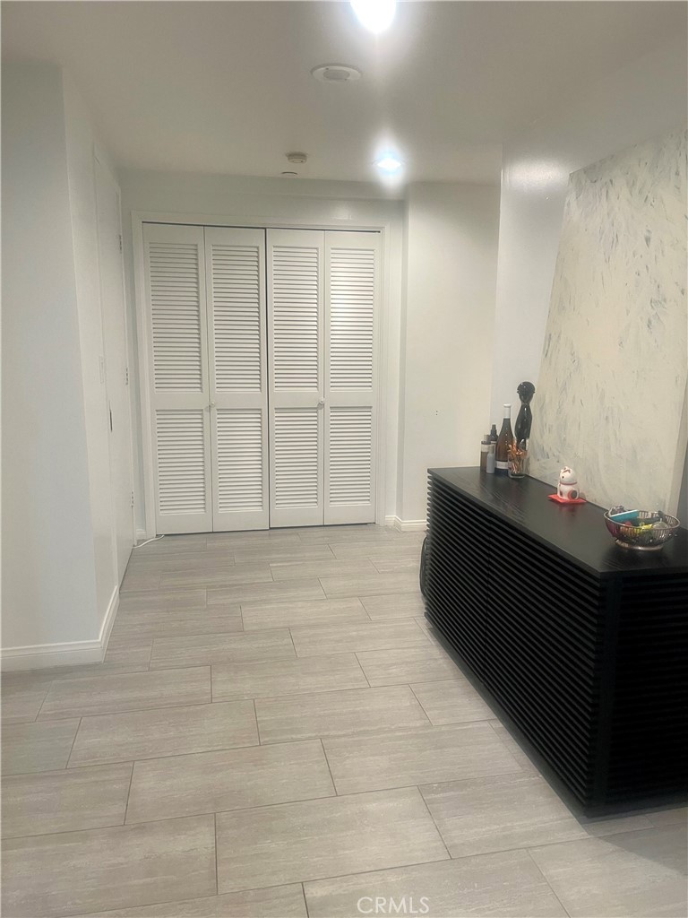 Alamitos Beach (AB) - Residential Lease