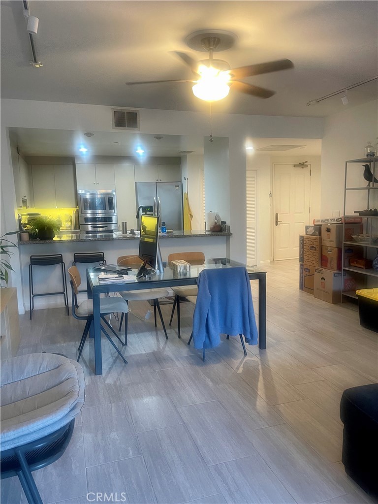 Alamitos Beach (AB) - Residential Lease