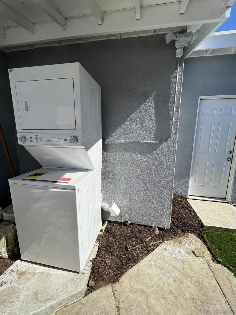 Oceanside - Residential Income