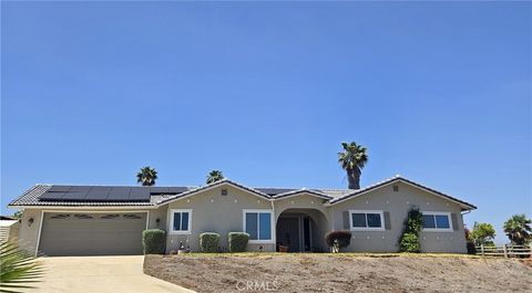 2059 Summit Drive Escondido CA 92025