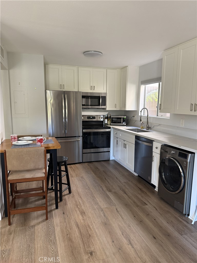 351 Chestnut Hill Court 16