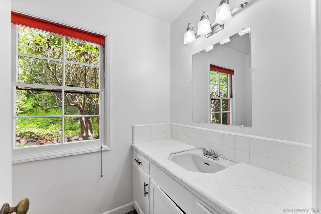 La Jolla - Residential Lease