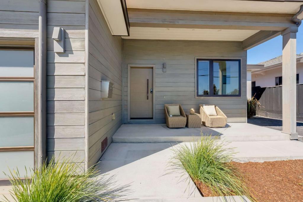 300 Helen Drive