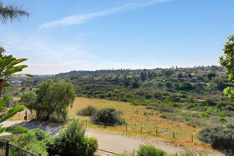 6213 Paseo Privado Carlsbad CA 92009