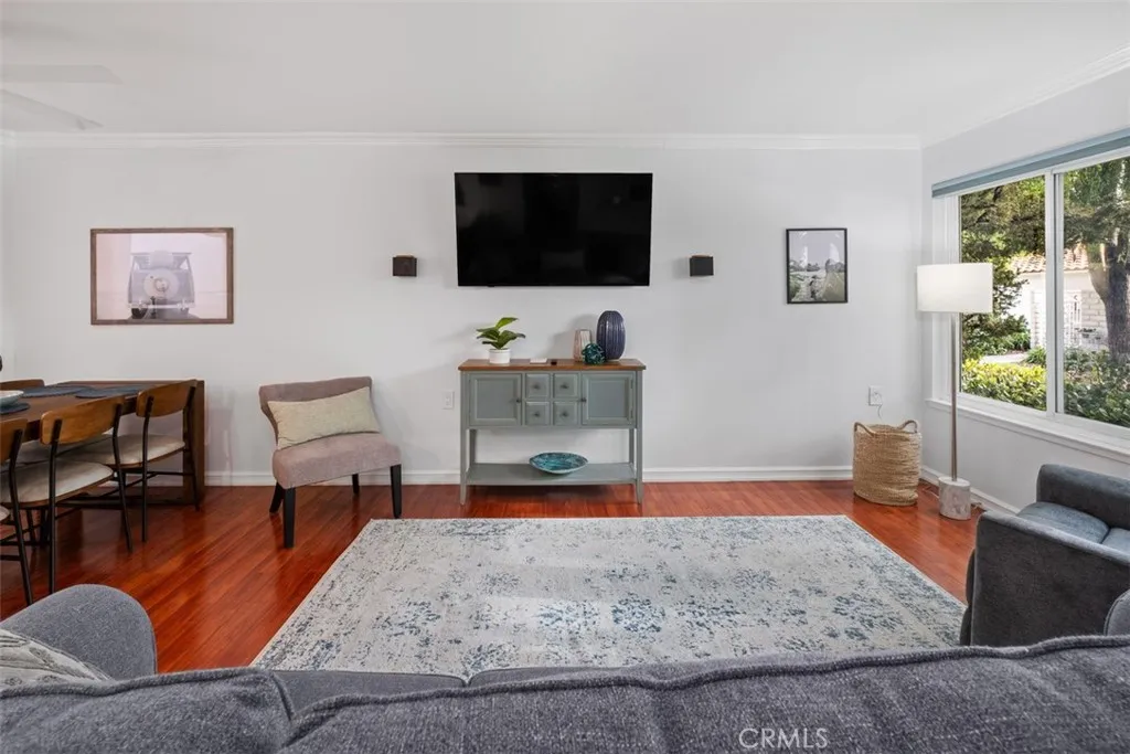 Laguna Woods, California 92637, United States, 2 Bedrooms Bedrooms, ,2 BathroomsBathrooms,Residential,Active,252105