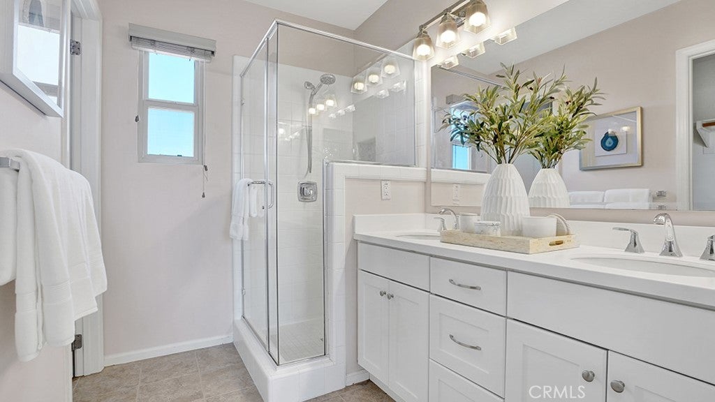 102 Painted Trellis, Irvine CA 92620 - Photo 20