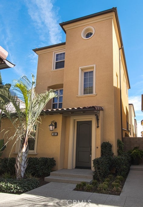 102 Painted Trellis, Irvine CA 92620 - Photo 1