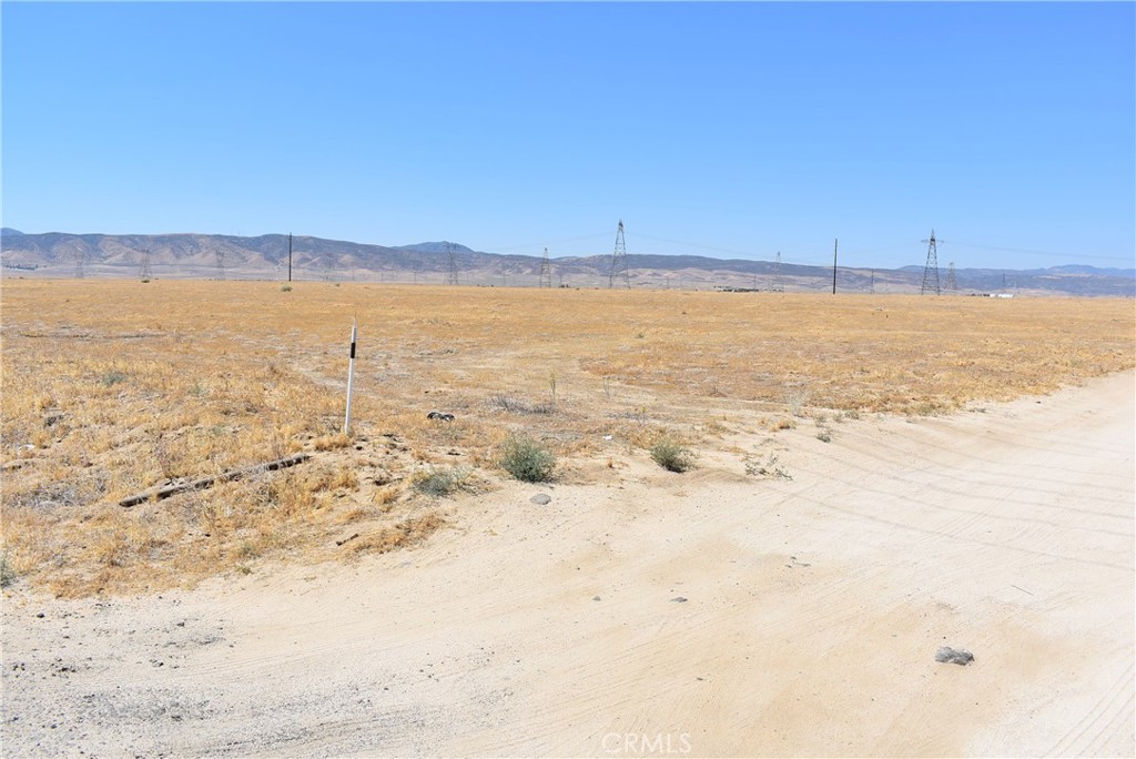 11000 Avenue G8
