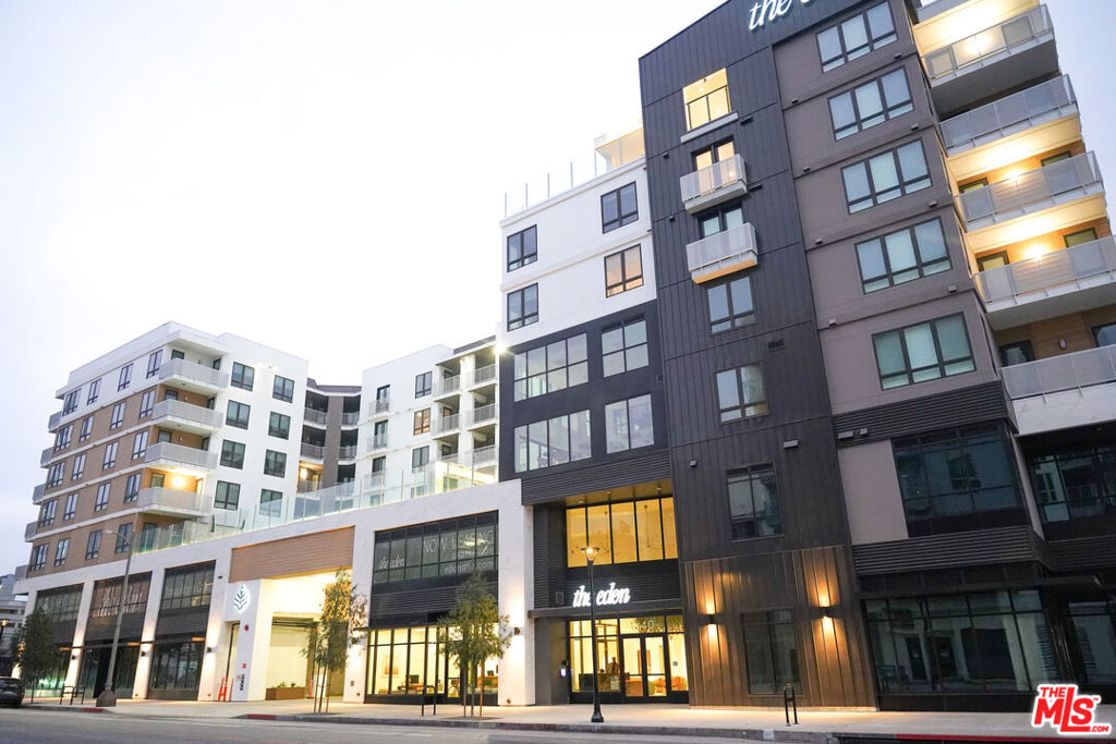 This beautiful 2BD/ 2BA Penthouse home is available immediately.The Eden offers a vibrant blend of modern design and urban convenience, perfect for city living. With open-concept layouts, natural light, and stylish interiors, each residence features sleek stainless steel appliances, gas ranges, spa-inspired bathrooms, and much more. Community amenities include a serene rooftop lounge with city views, a resident clubroom, coworking spaces, EV charging stations, and secure bike storage, all thoughtfully designed to enhance your lifestyle. Photos may consist of similar model units and virtually staged renderings.