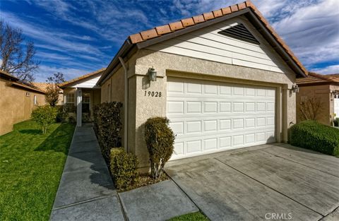 Photo of 19028 Stoddard Way Way, Apple Valley, CA 92308 (MLS # HD26011234)