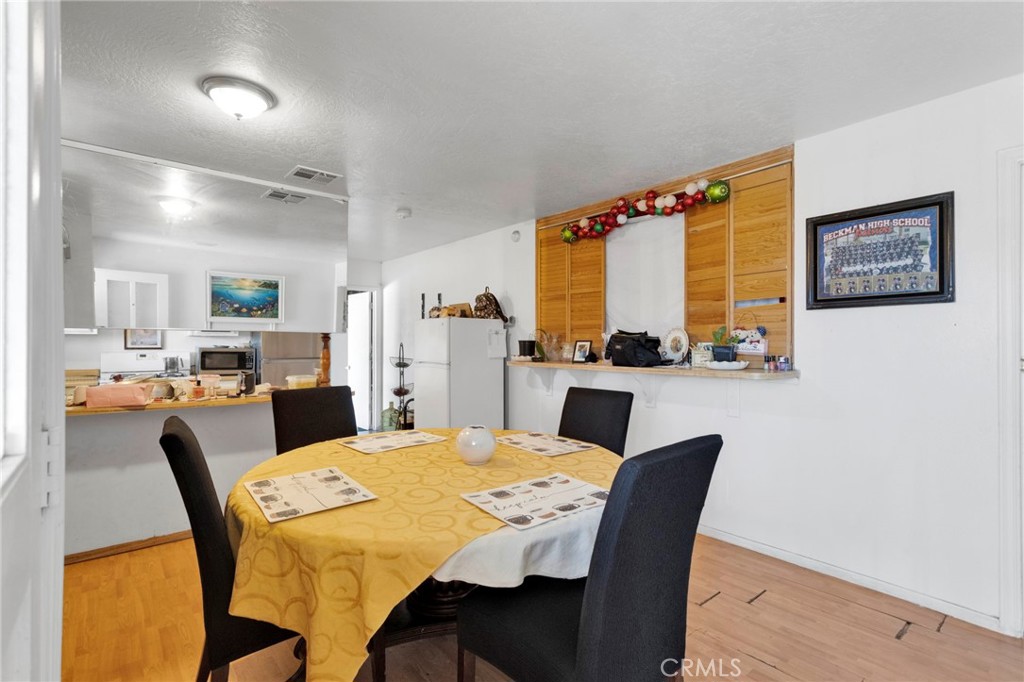 14720 Main Street