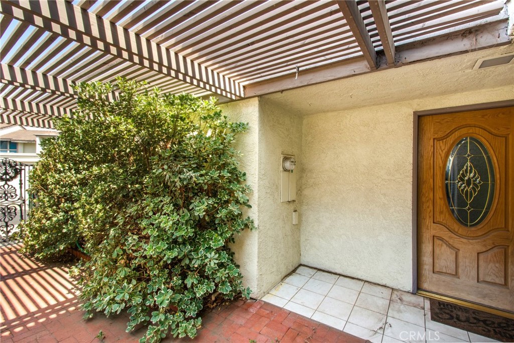 5540 E Vista Del Este