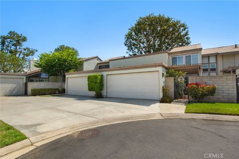 Photo of 5540 E Vista Del Este, Anaheim, CA 92807 (MLS # OC25146102) Photo of 5540 E Vista Del Este, Anaheim, CA 92807 (MLS # OC25146102)