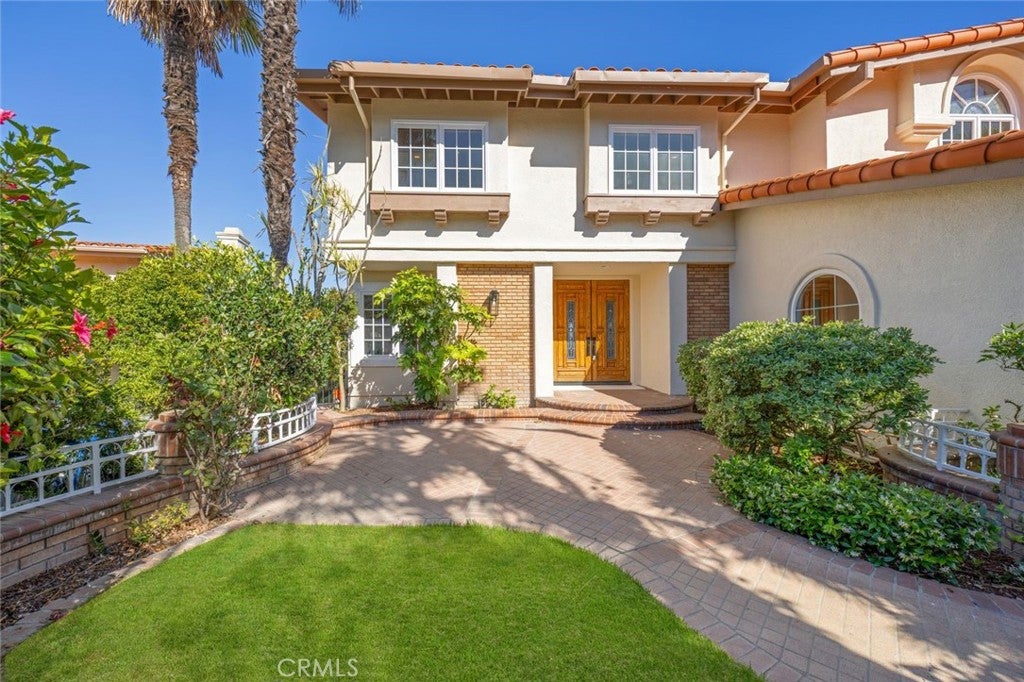 10 Avenue De Azalea