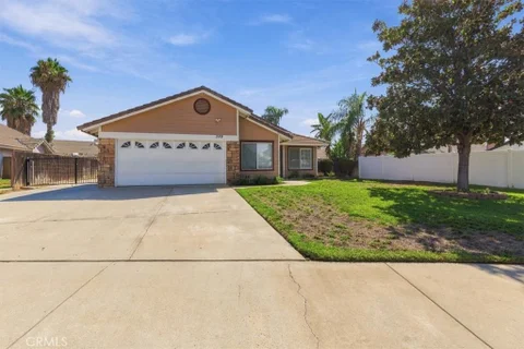 359 Flordason Dr, Calimesa, CA 92320 - MLS#: HD26206136