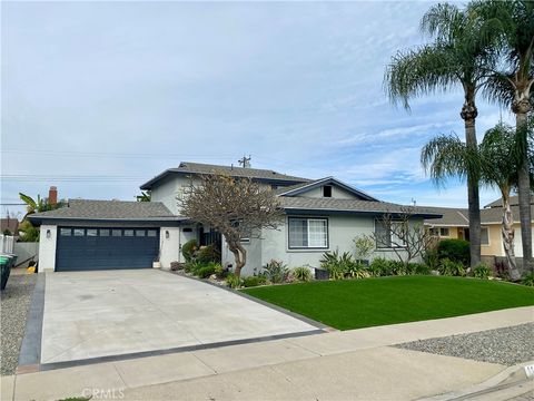 Photo of 1144 Carson Street, Costa Mesa, CA 92626 (MLS # PW26052710)