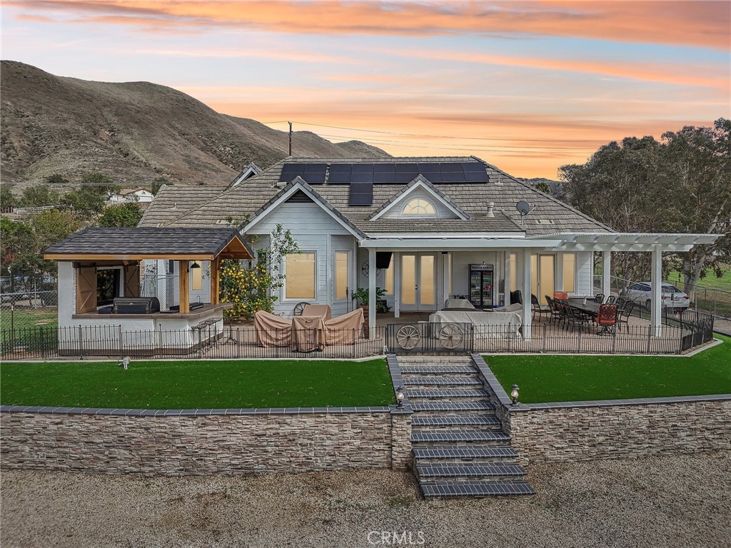 4210 Crestview Drive
