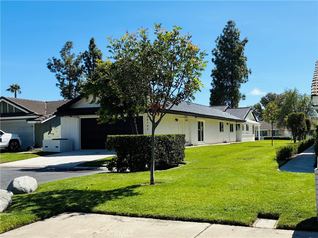 24142 Minnetonka Lane