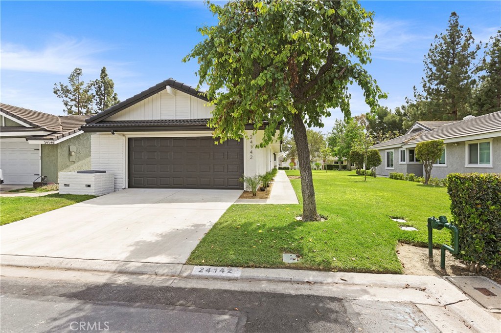 24142 Minnetonka Lane