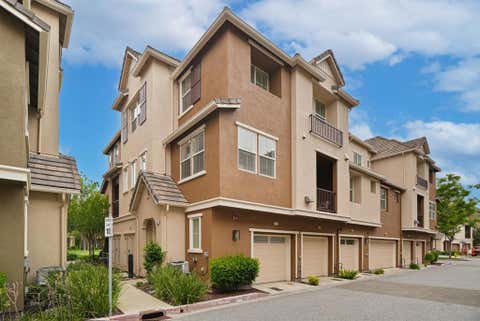 Photo of 1099 Westbury DR, San Jose, CA 95131 (MLS # ML82049902)