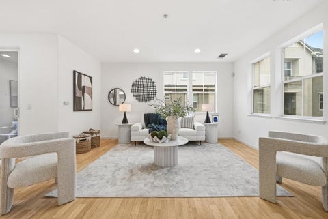 Tiny photo for 1099 Westbury DR, San Jose, CA 95131 (MLS # ML82049902)