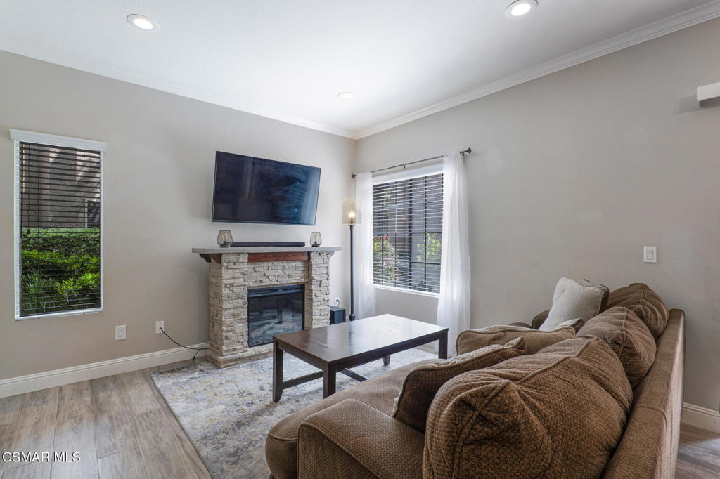 Properties 2312 Archwood Lane 83