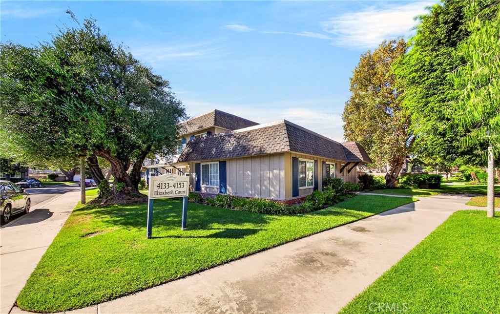4139 Elizabeth Court