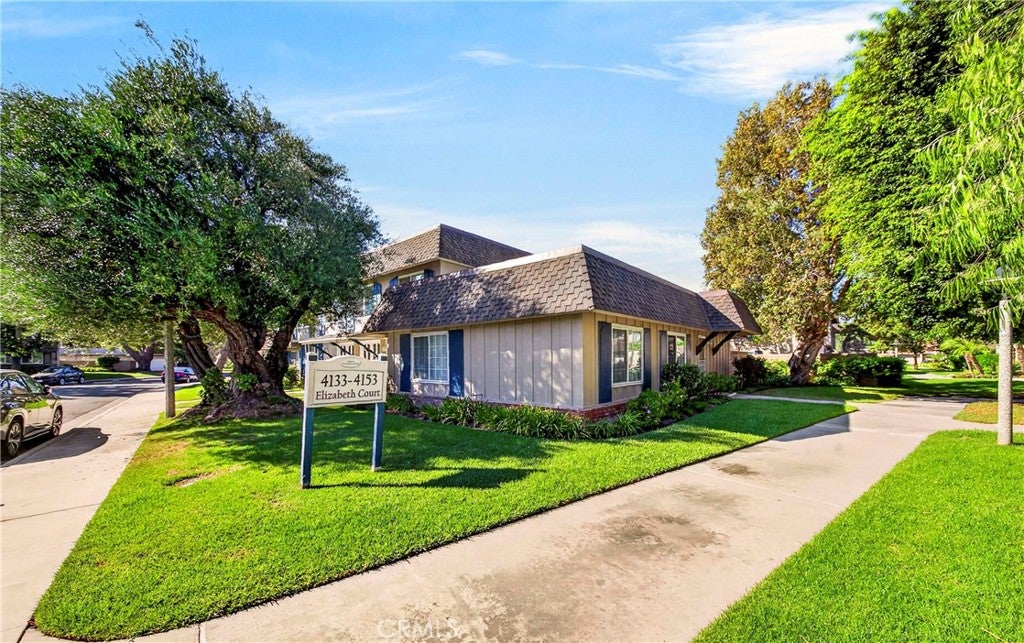 4139 Elizabeth Court