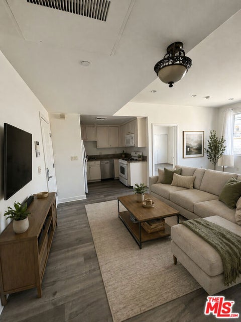 Photo of 1412 S Sherbourne Drive #204, Los Angeles, CA 90035 (MLS # 26846507)