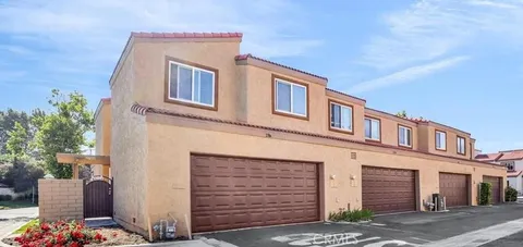 2766 Via Hacienda Unit 102, Fullerton, CA 92835 - MLS#: CV26075458