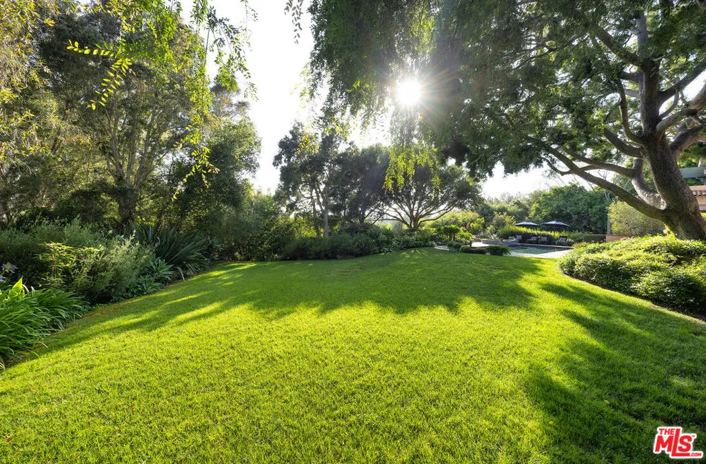 Santa Barbara, California 93108, United States, 5 Bedrooms Bedrooms, ,5 BathroomsBathrooms,Residential,Active,158655