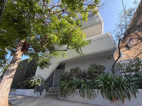 Photo of 2851 N Buzz Court, Los Angeles, CA 90039 (MLS # NDP2604514)