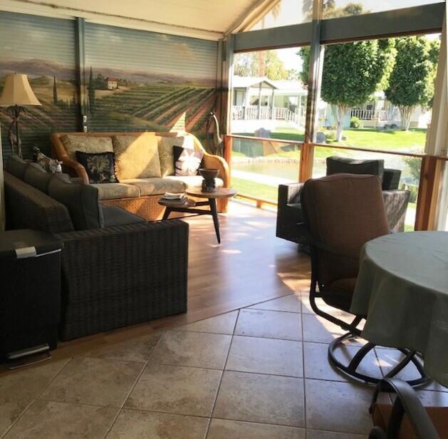 Rancho Casa Blanca - Manufactured In Park