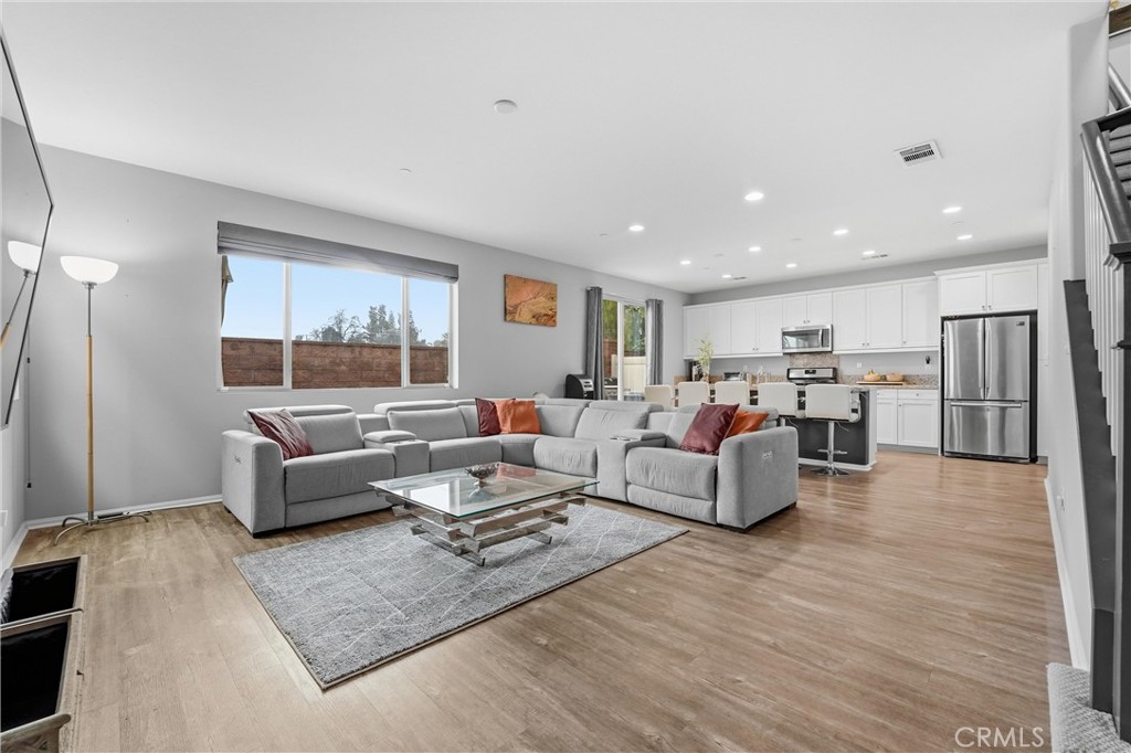 2887 Villa Catalonia Court