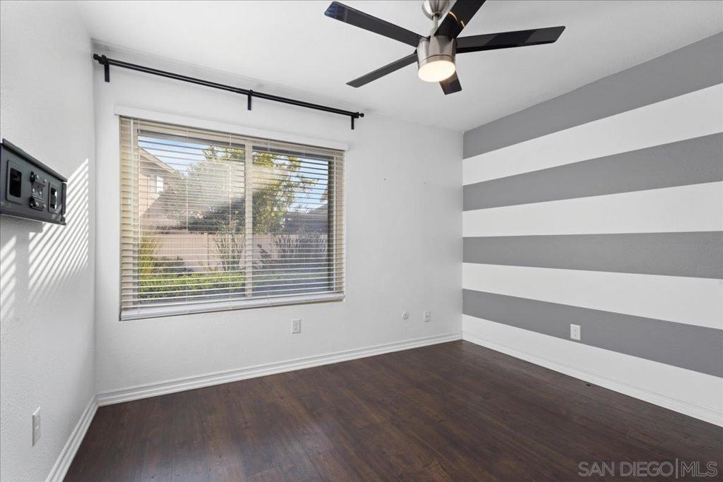 Paradise Hills - Residential