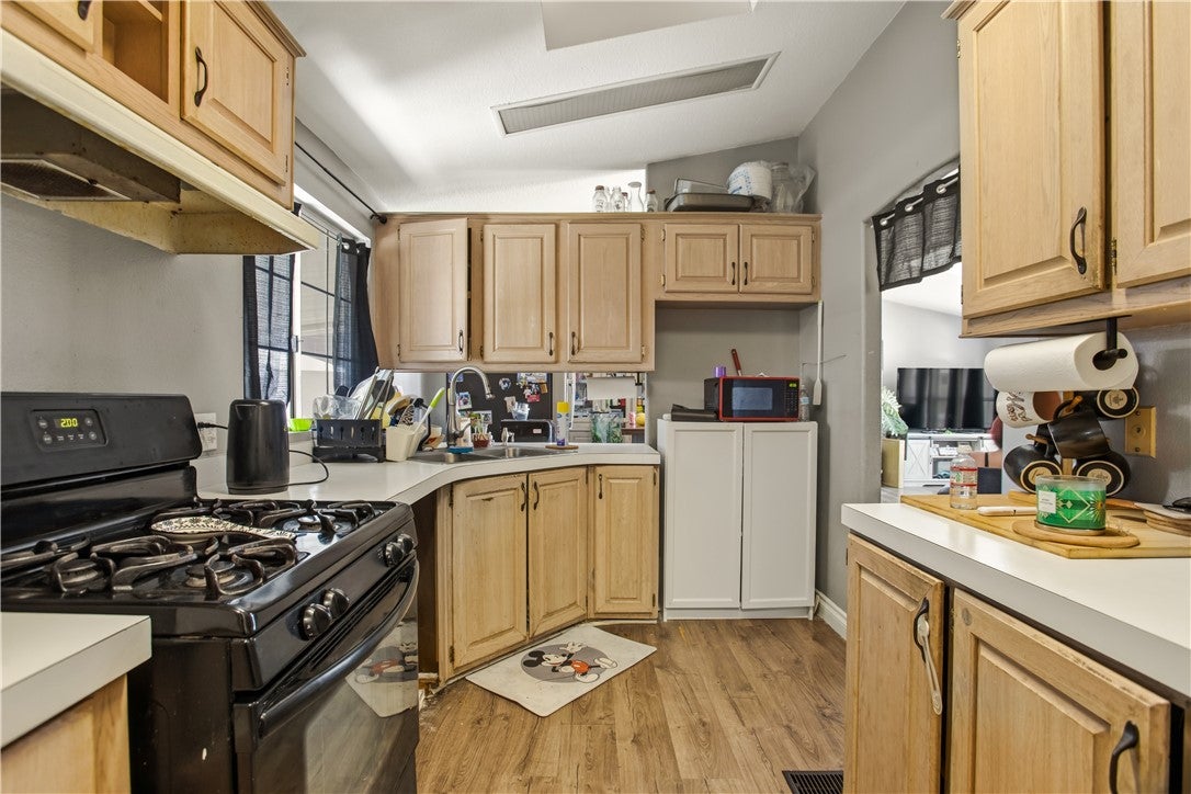 21217 Washington Ave Spc 18