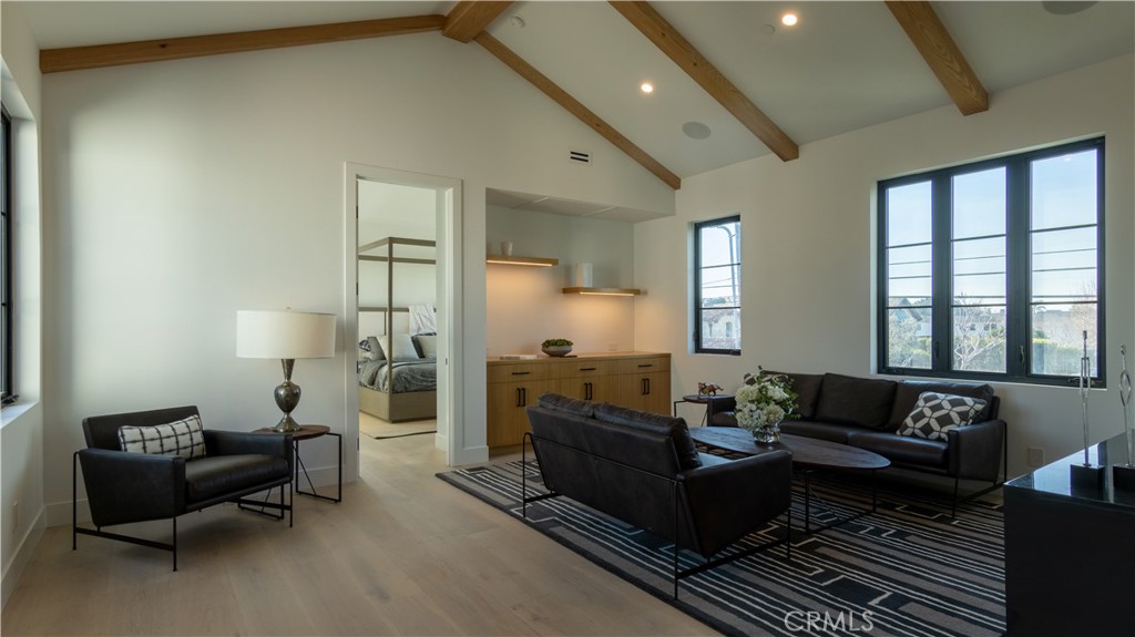 Newport Heights (NEWH) - Residential