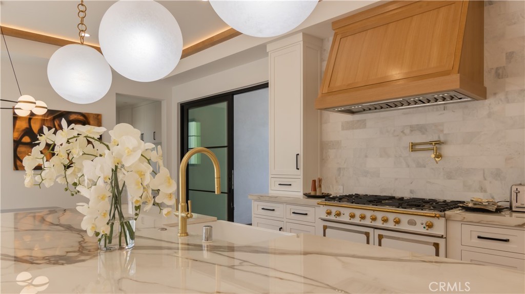 Newport Heights (NEWH) - Residential